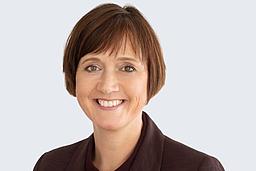Dr. Olivia Henke